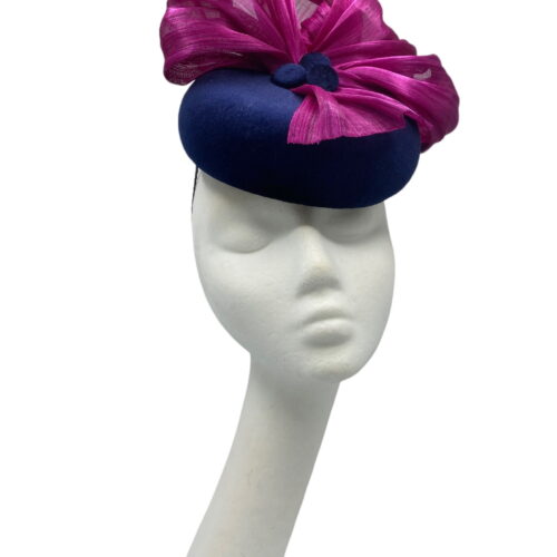 Gorgeous navy velvet headpiece with pink jinsin fan detail.